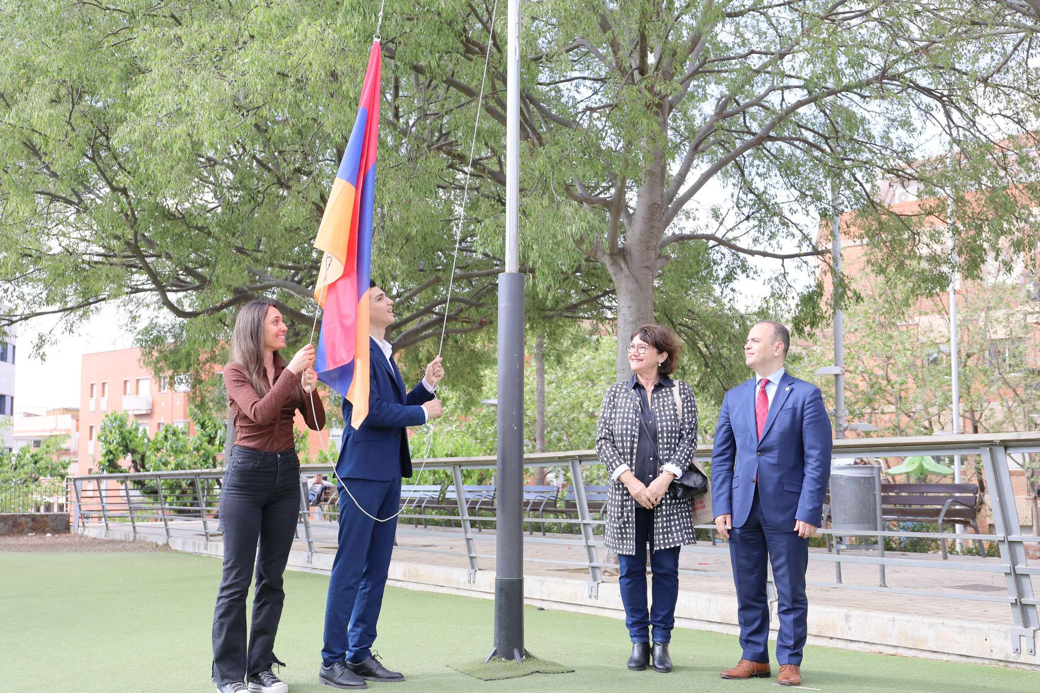 Սանտա Կոլոմա դե Գրամանետի քաղաքապետարանի տարածքում բարձրացվել է Հայաստանի դրոշը