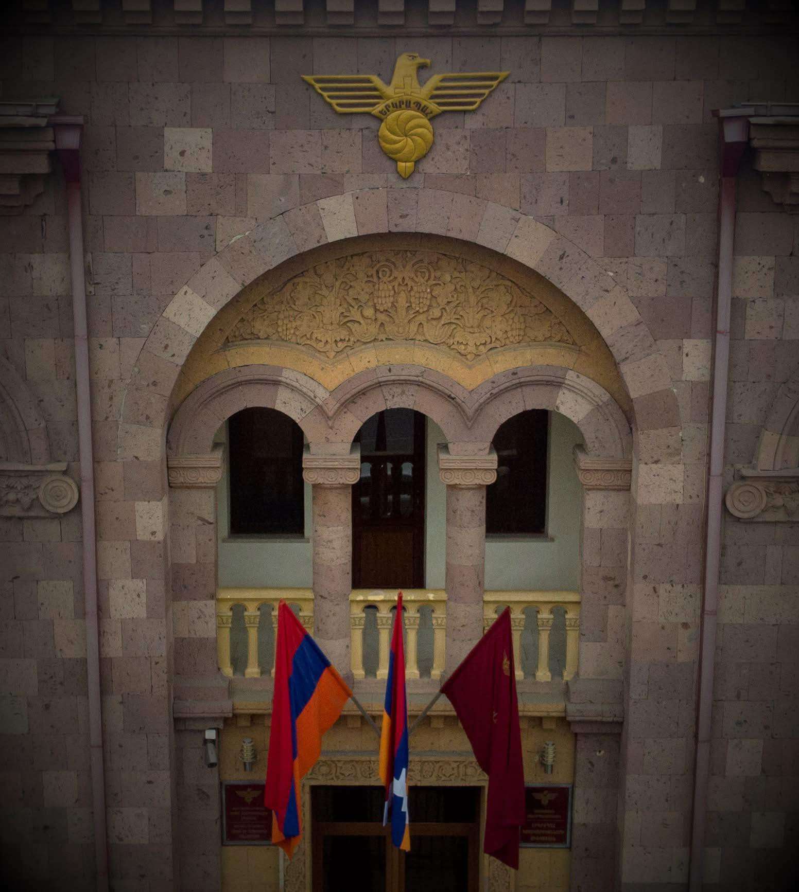 «Քոչարյանի հոգեզավակներն ու վարձկանները Վազգենին ումի՞ց են պաշտպանում»․ ԵԿՄ