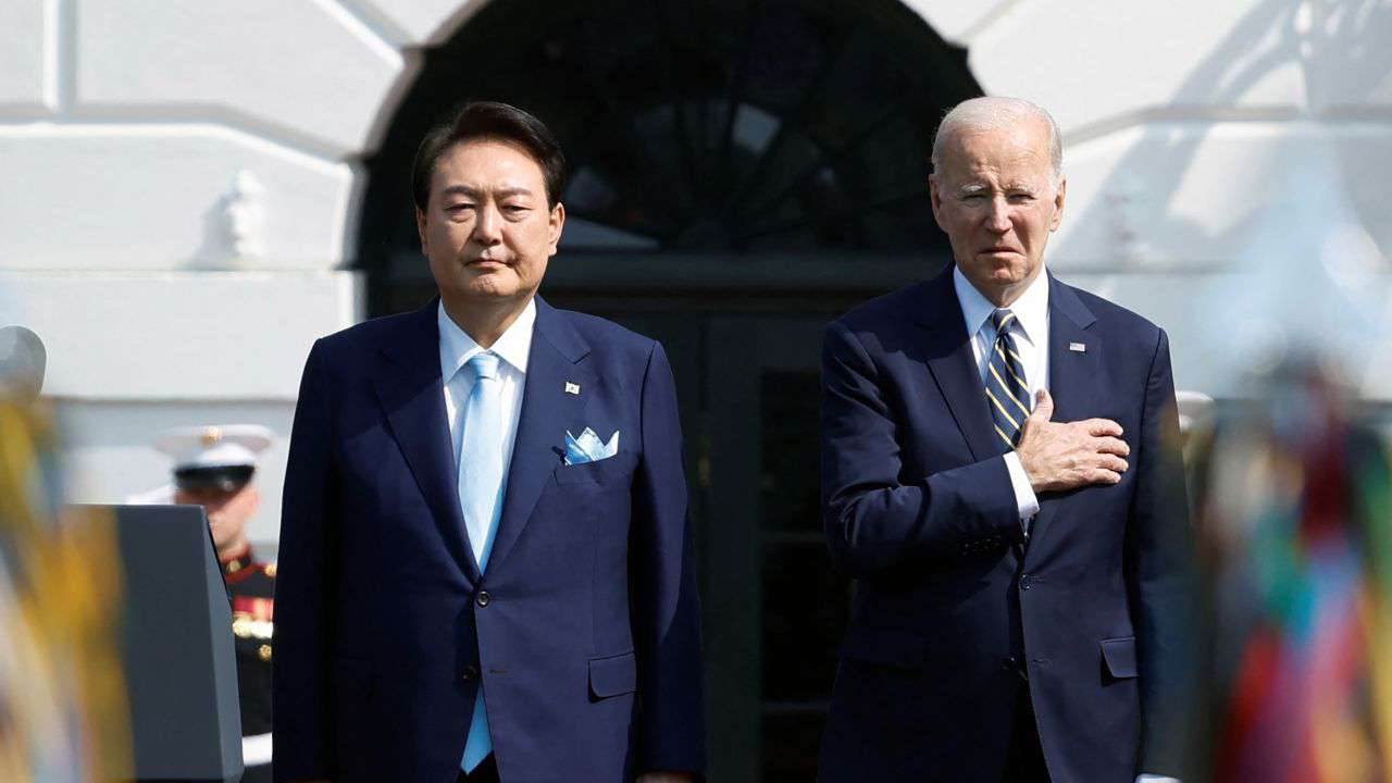 US nuclear submarines will protect South Korea's territorial waters