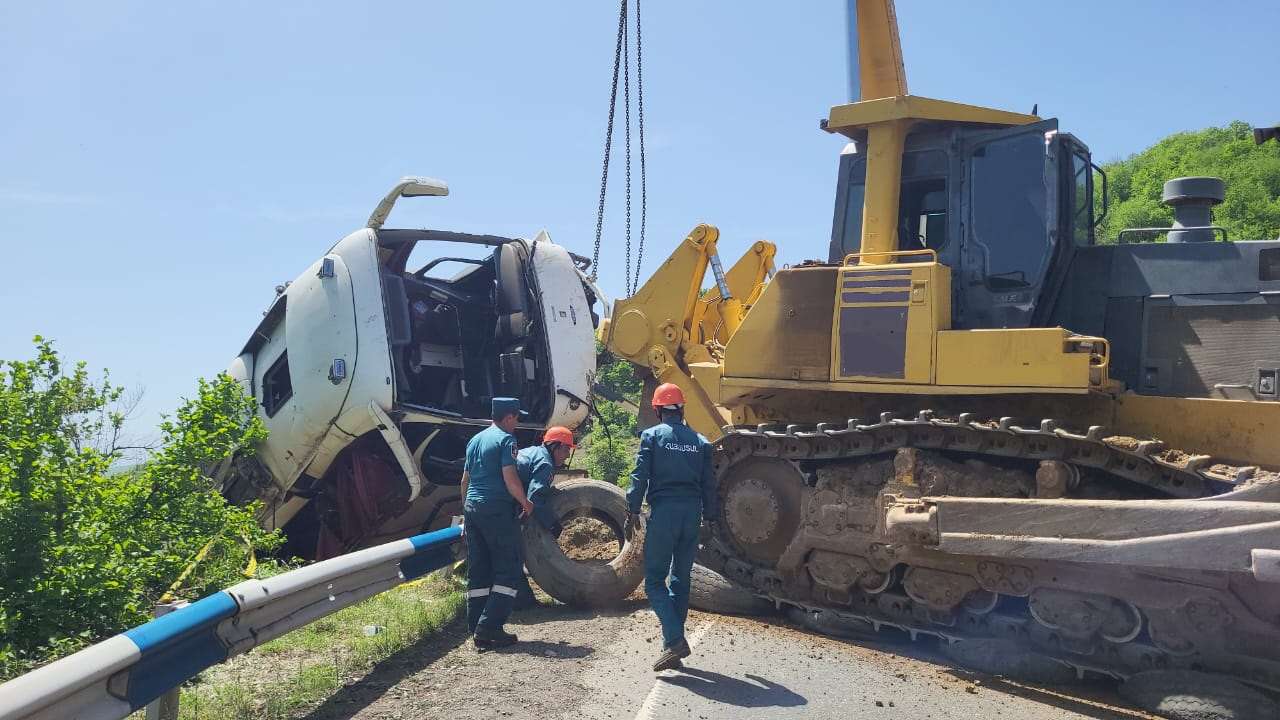 ՀՀ ՆԳՆ-ն նոր մանրամասներ է հայտնել Սյունիքում 5 հոգու կյանք խլած ավտովթարից