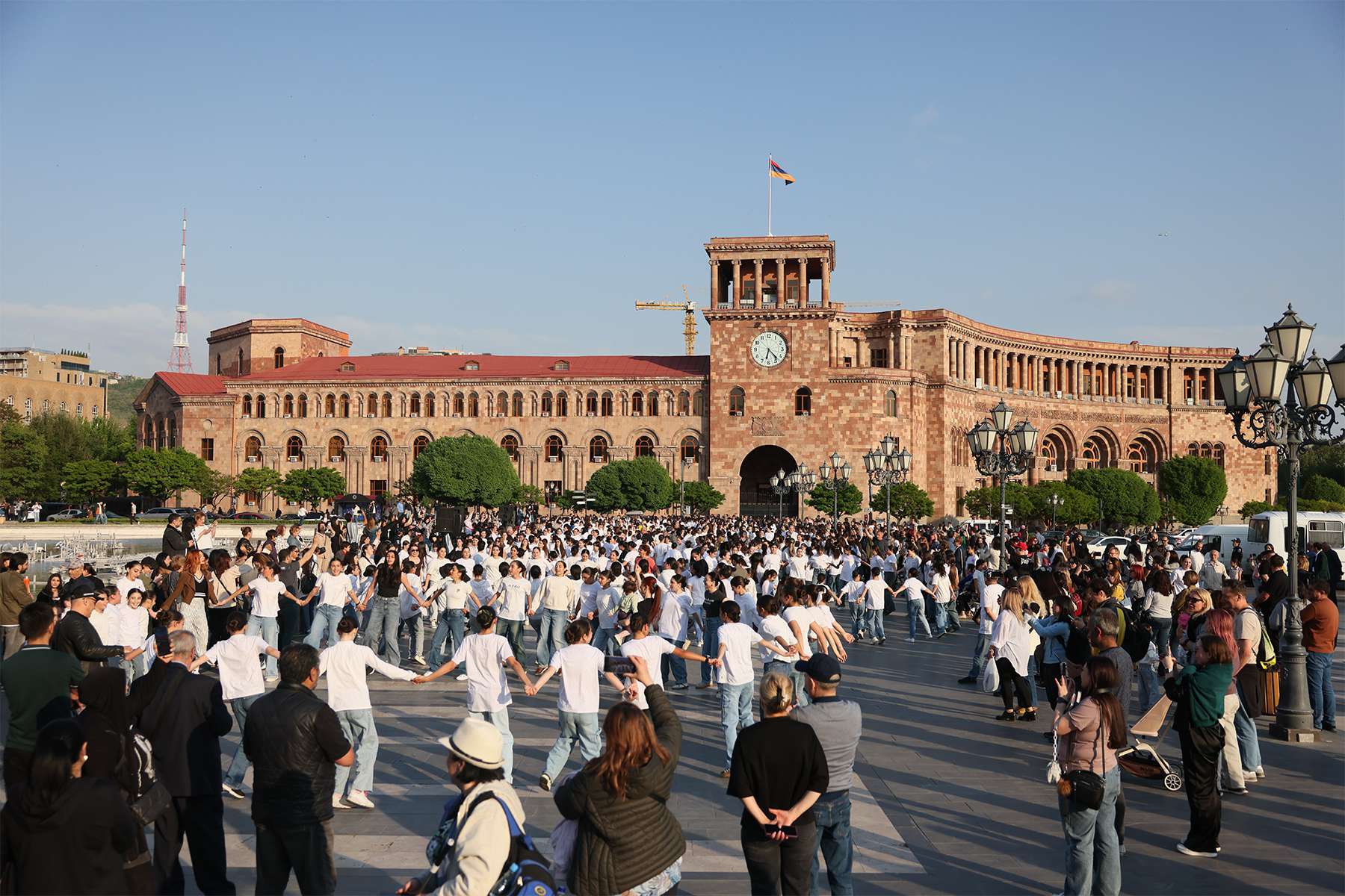Պարի միջազգային օր․ ֆլեշմոբ (ՖՈՏՈՇԱՐՔ)
