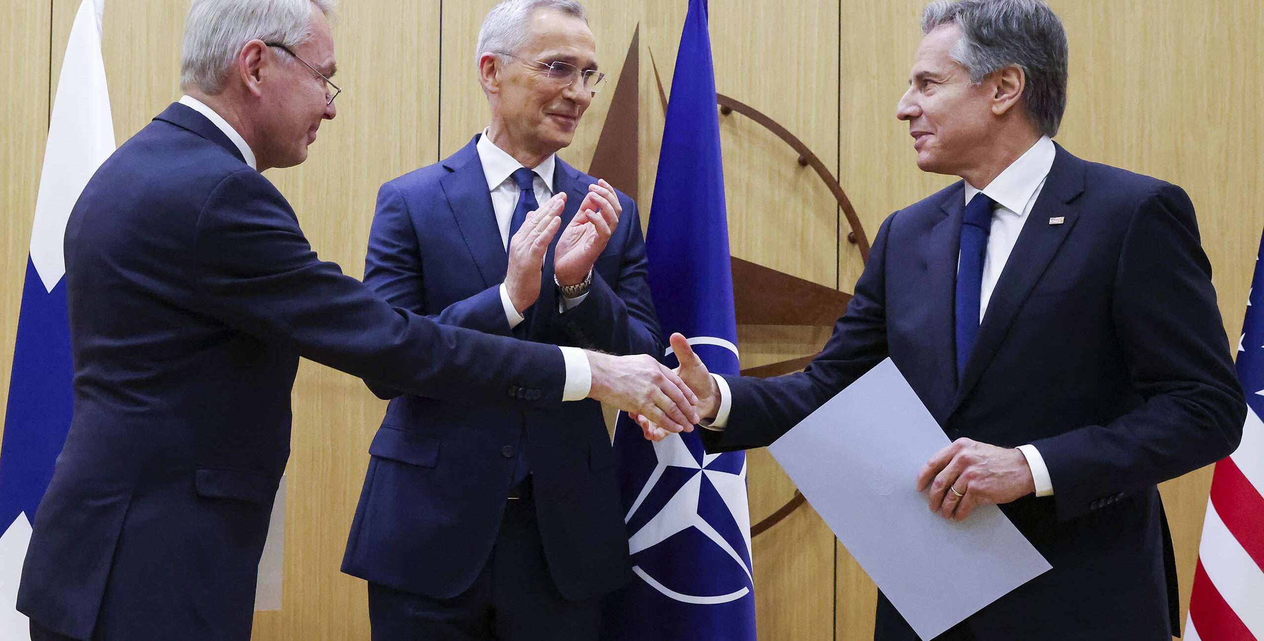 The USA is negotiating with Finland. troops may be deployed