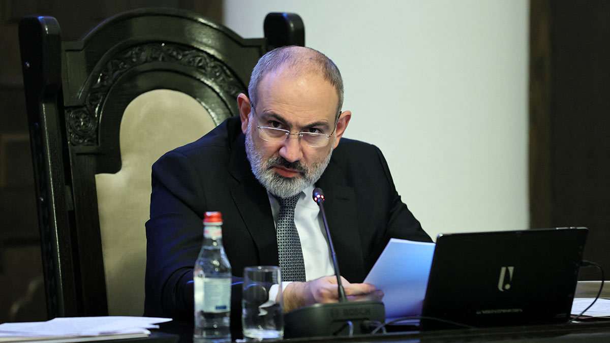 «Բերում են՝ կարդաս, որ գործով չզբաղվես». վարչապետ