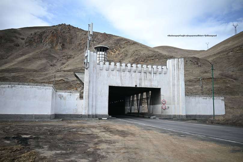 Դիլիջանի թունելի երթևեկելի մասում կիրականացվեն փոսային նորոգման աշխատանքներ