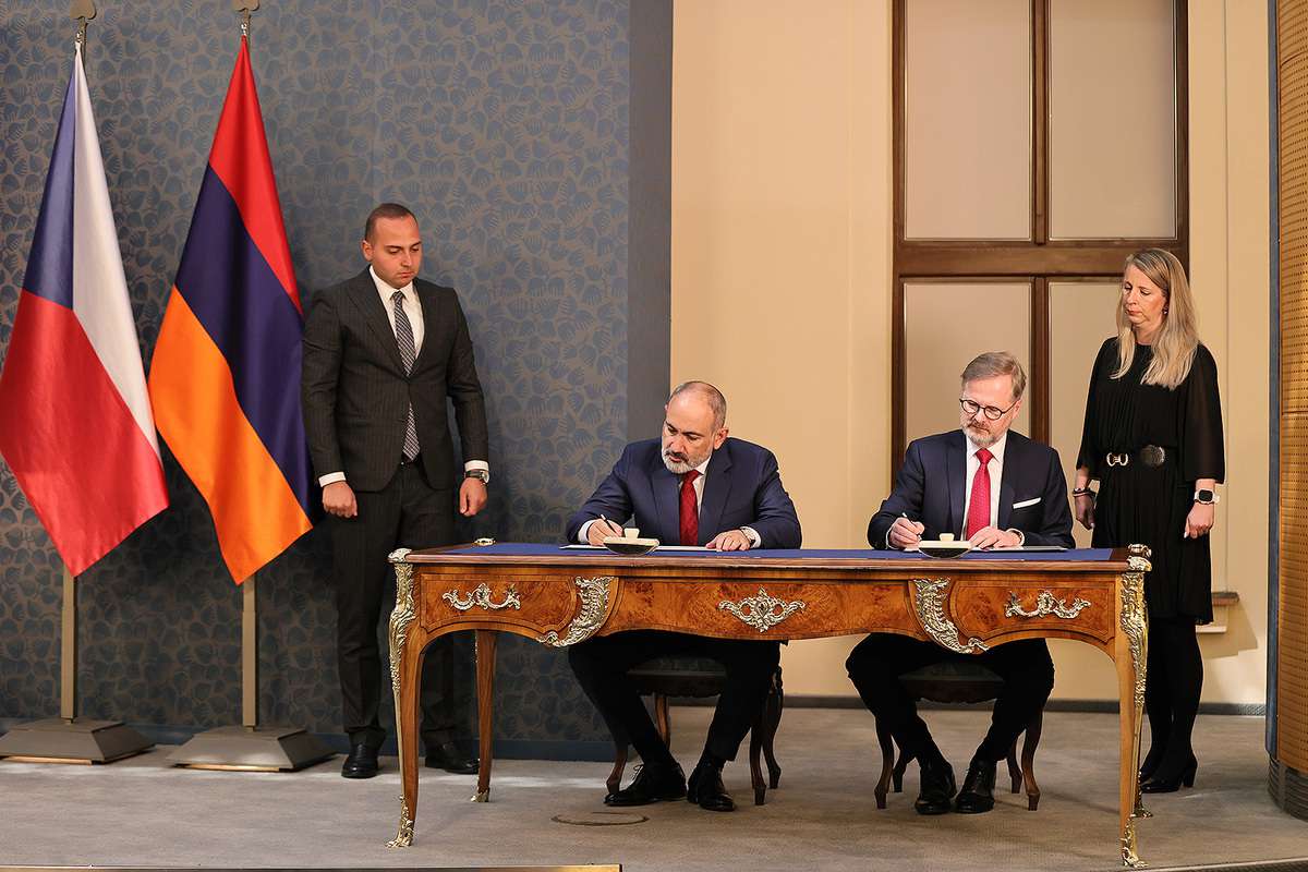 Nikol Pashinyan and Petr Fiala signed a joint statement