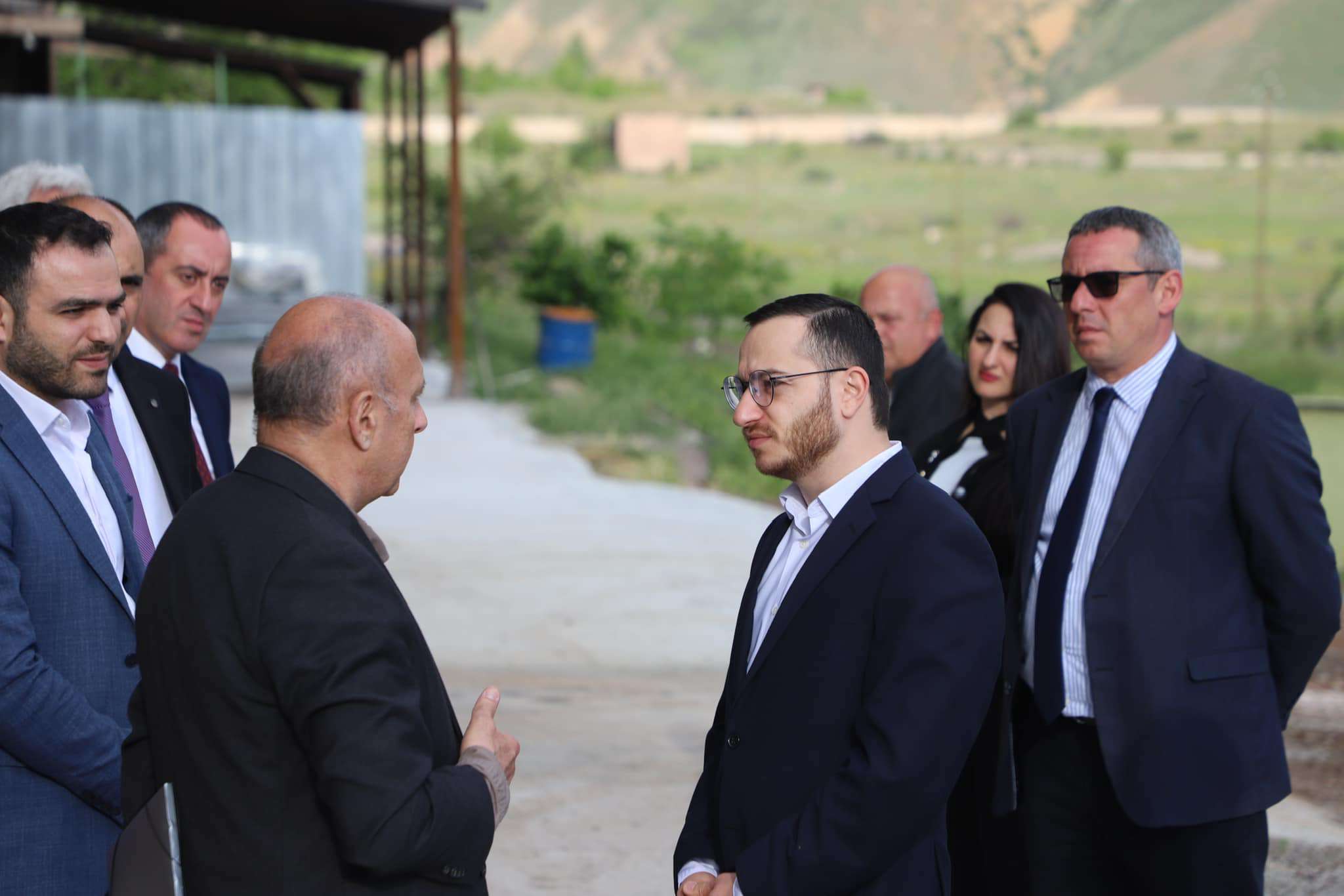 ԲՏԱ նախարարն այցեր է կատարում ռազմարդյունաբերական ընկերություններ