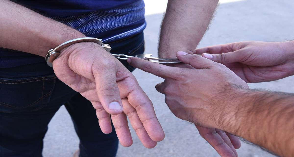 Հայտնաբերվել է հարկերը չվճարելուն հանցակցելու մեղադրանքով 2 հետախուզվող