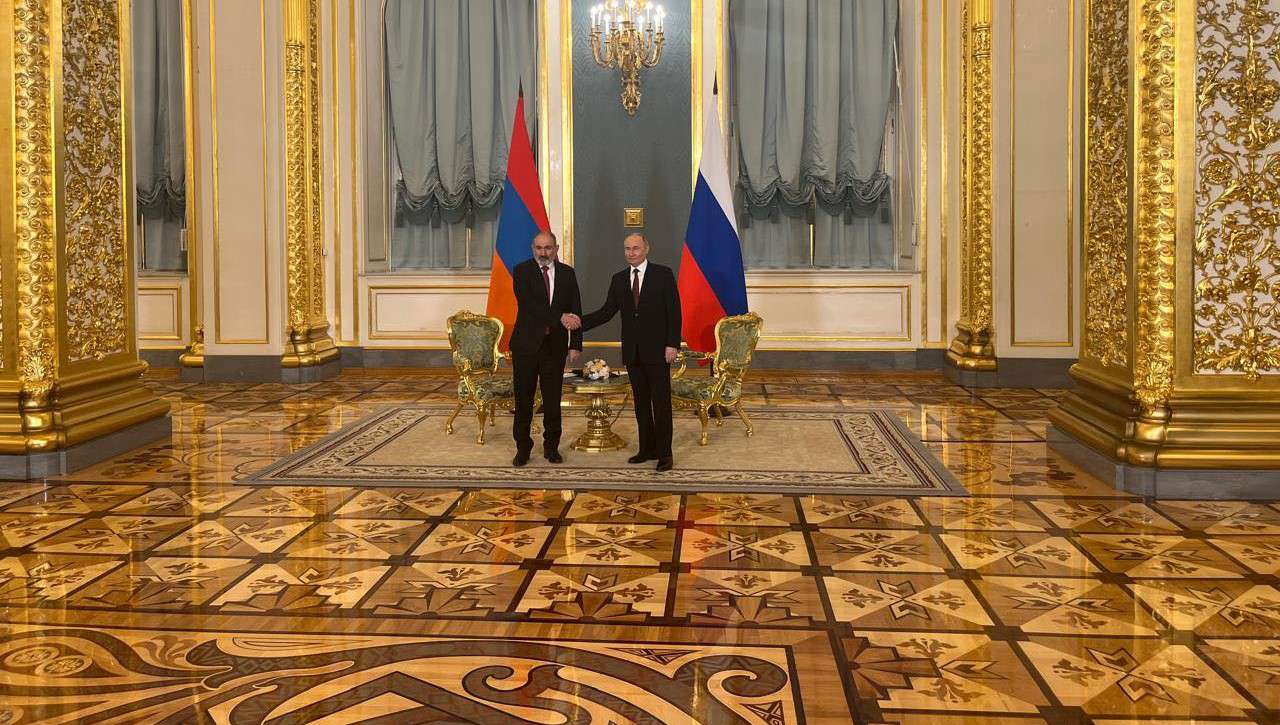 В Кремле началась встреча Путина и Пашиняна