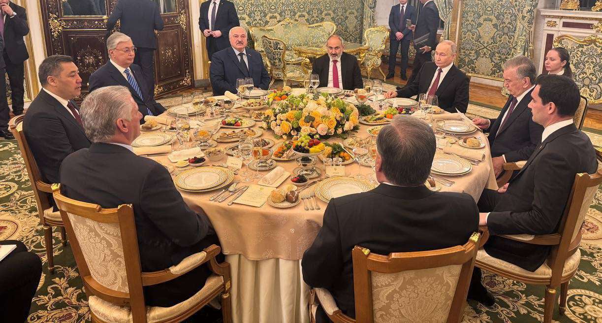 ԵԱՏՄ երկրների առաջնորդները՝ ընթրիքի սեղանի շուրջ․ հայտնի է ճաշացանկը