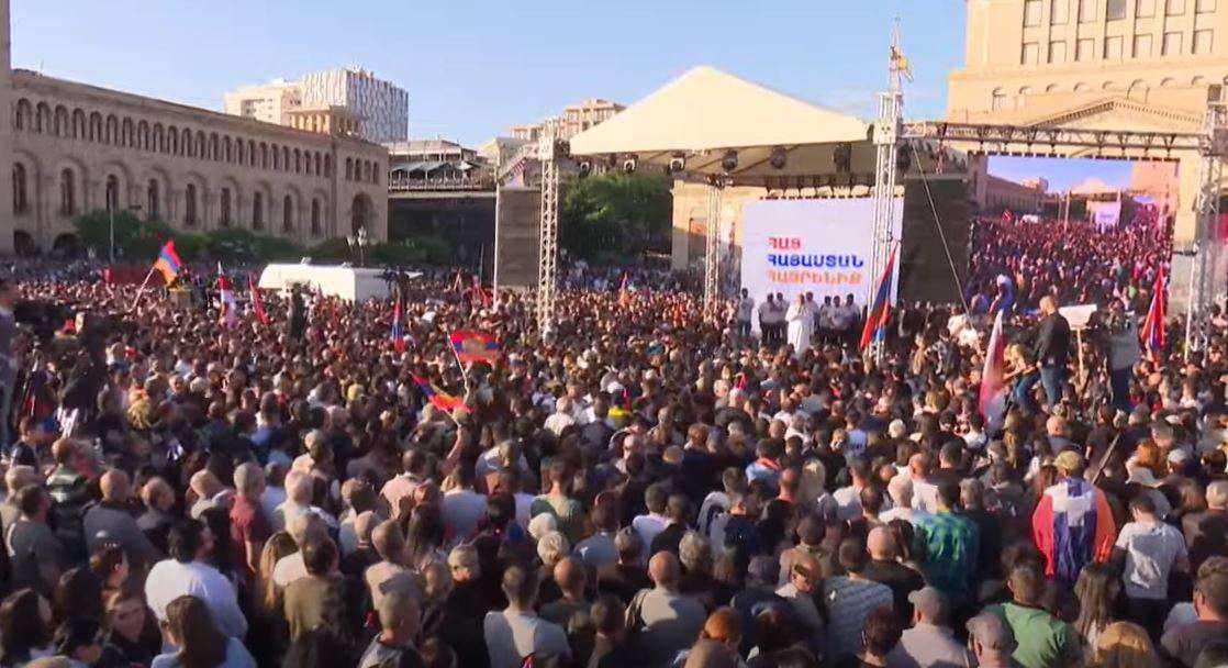 Վարչապետը չի արձագանքել․ Գալստանյանը կսպասի մինչև 20։00-ն