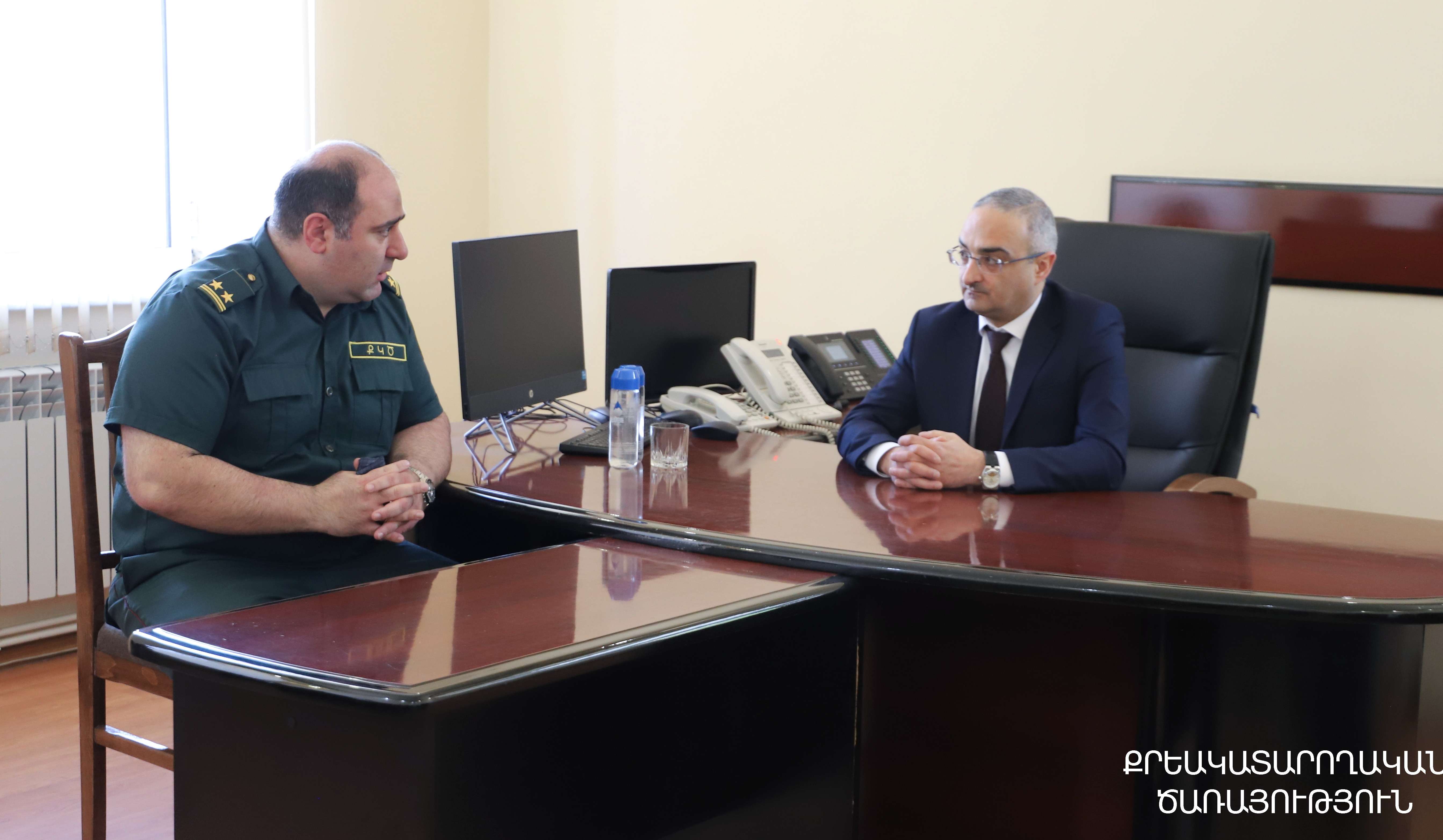 Ներկայացվել են «Դատապարտյալների հիվանդանոց»-ի և «Արթիկ» ՔԿՀ-ի պետերի պաշտոնակատարները