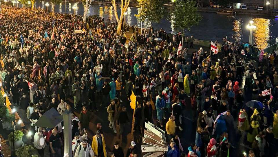 В Тбилиси проходит масштабная акция протеста