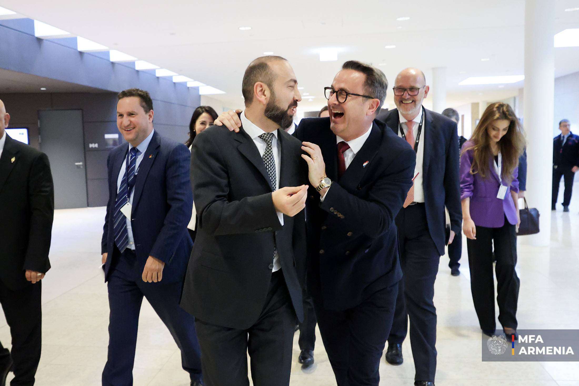 Mirzoyan and Betel exchanged views on EU developments