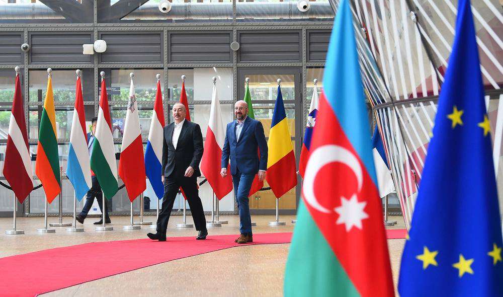 The meeting between Ilham Aliyev and Charles Michel has started in Brussels