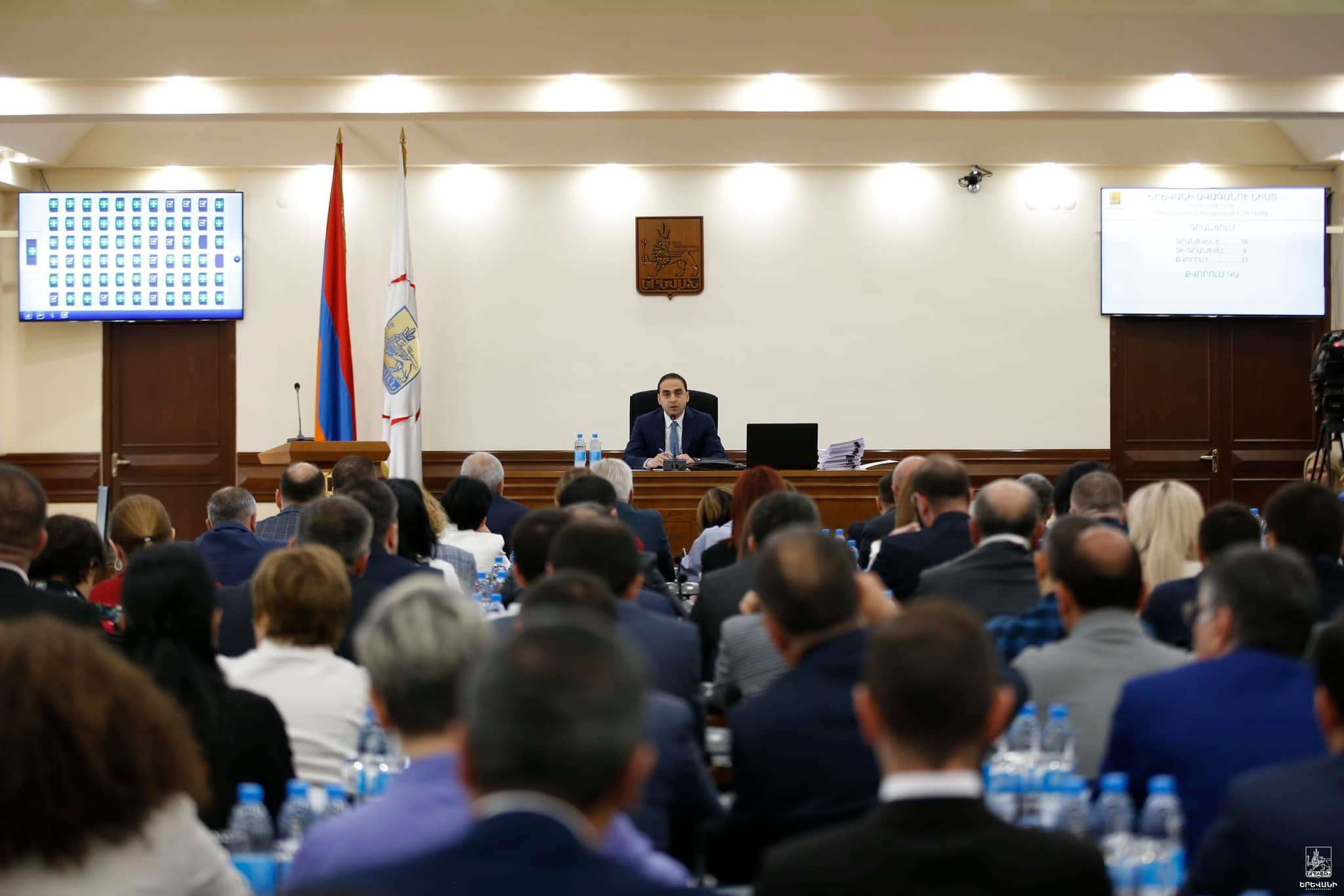 Երևանյան 32 մանկապարտեզ ու 6 պոլիկլինիկա կհիմնանորոգվի
