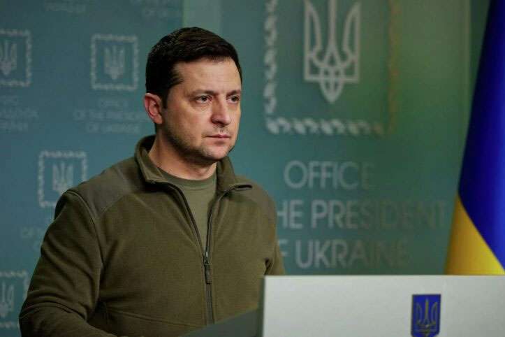 Ukrainian deputies and officials were forbidden to leave the country for personal reasons