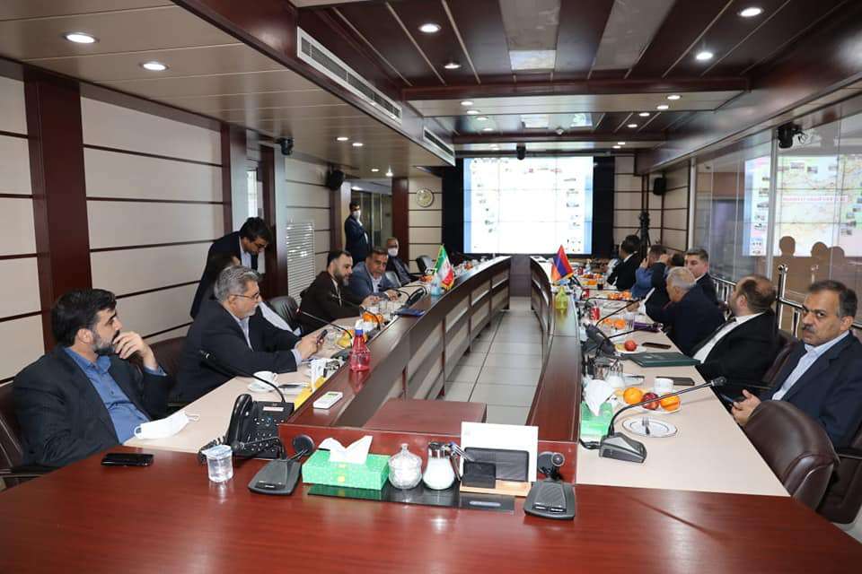 Гнел Саносян посетил Центр управления дорогами Ирана