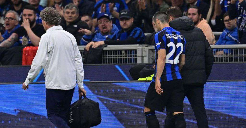 The answer to Mkhitaryan's initial medical examination is known