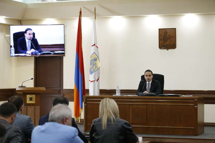 «Օդի որակի հարցով պետք է գործուն քայլեր ձեռնարկենք». քաղաքապետ (ՏԵՍԱՆՅՈՒԹ)