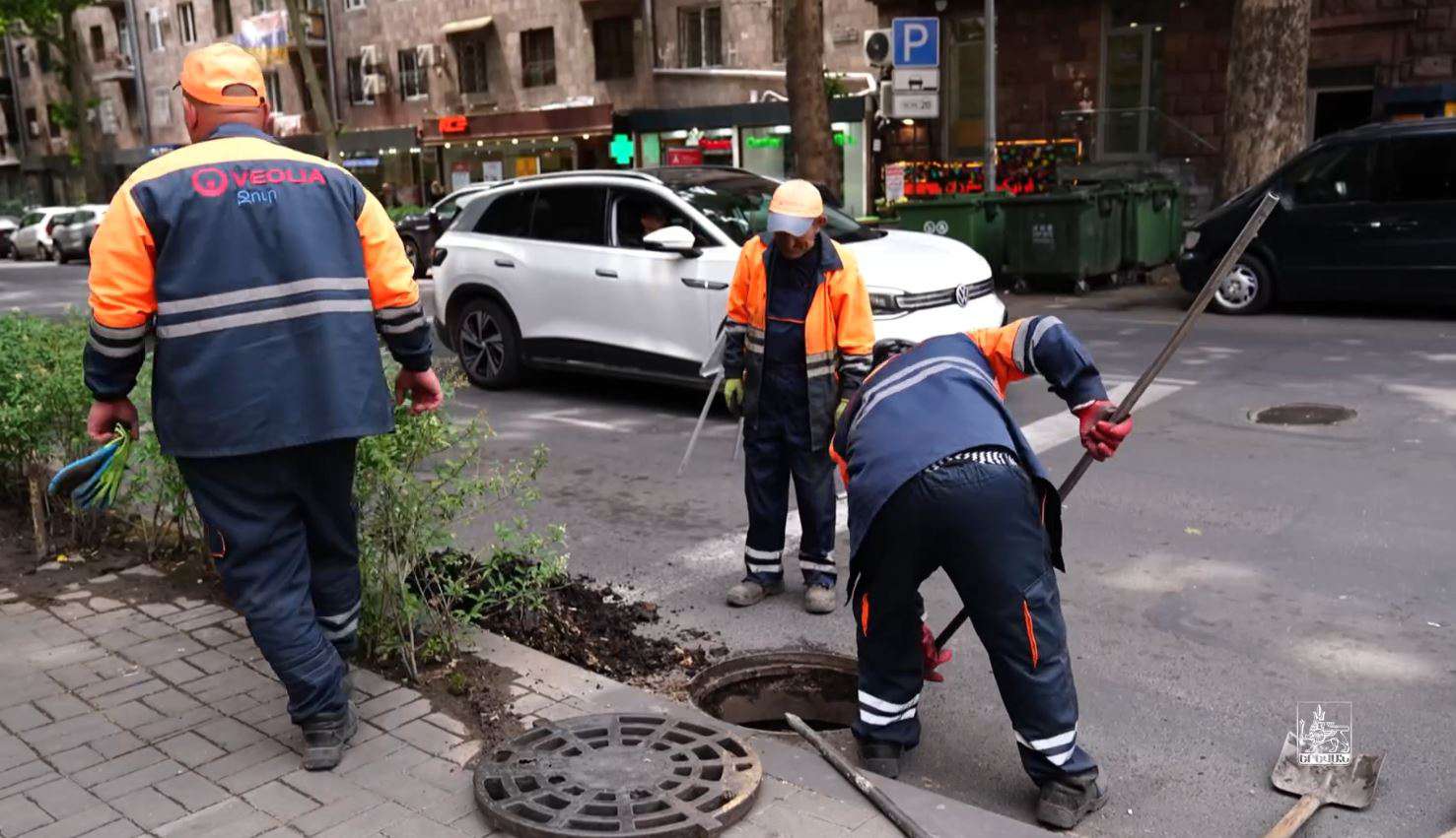 Շարունակվում են հեղեղատար համակարգերի մաքրման աշխատանքները