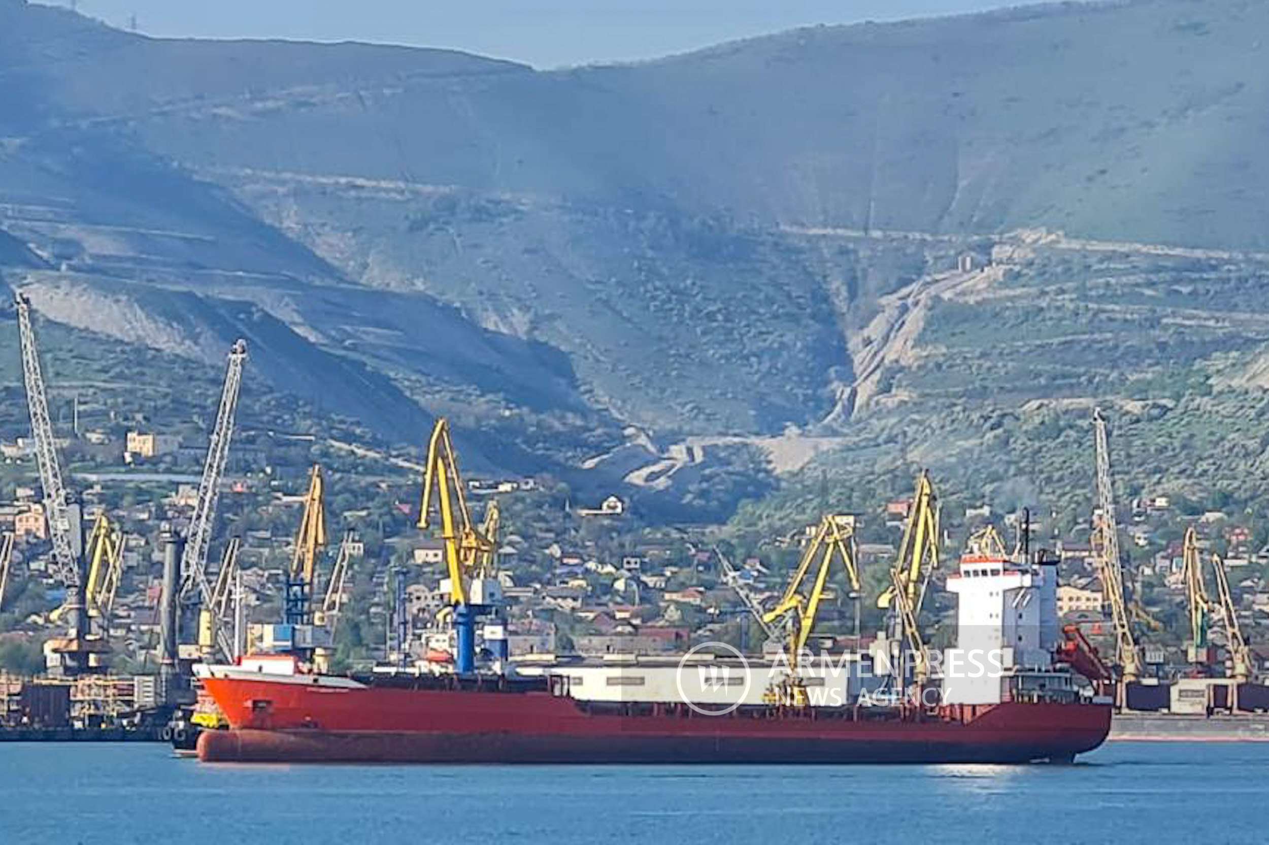 Վրաստանից հերքում են՝ Նովոռոսիյսկ-Բաթումի-Նովոռոսիյսկ ծովային երթուղով փոխադրումները կանոնավոր չեն եղել