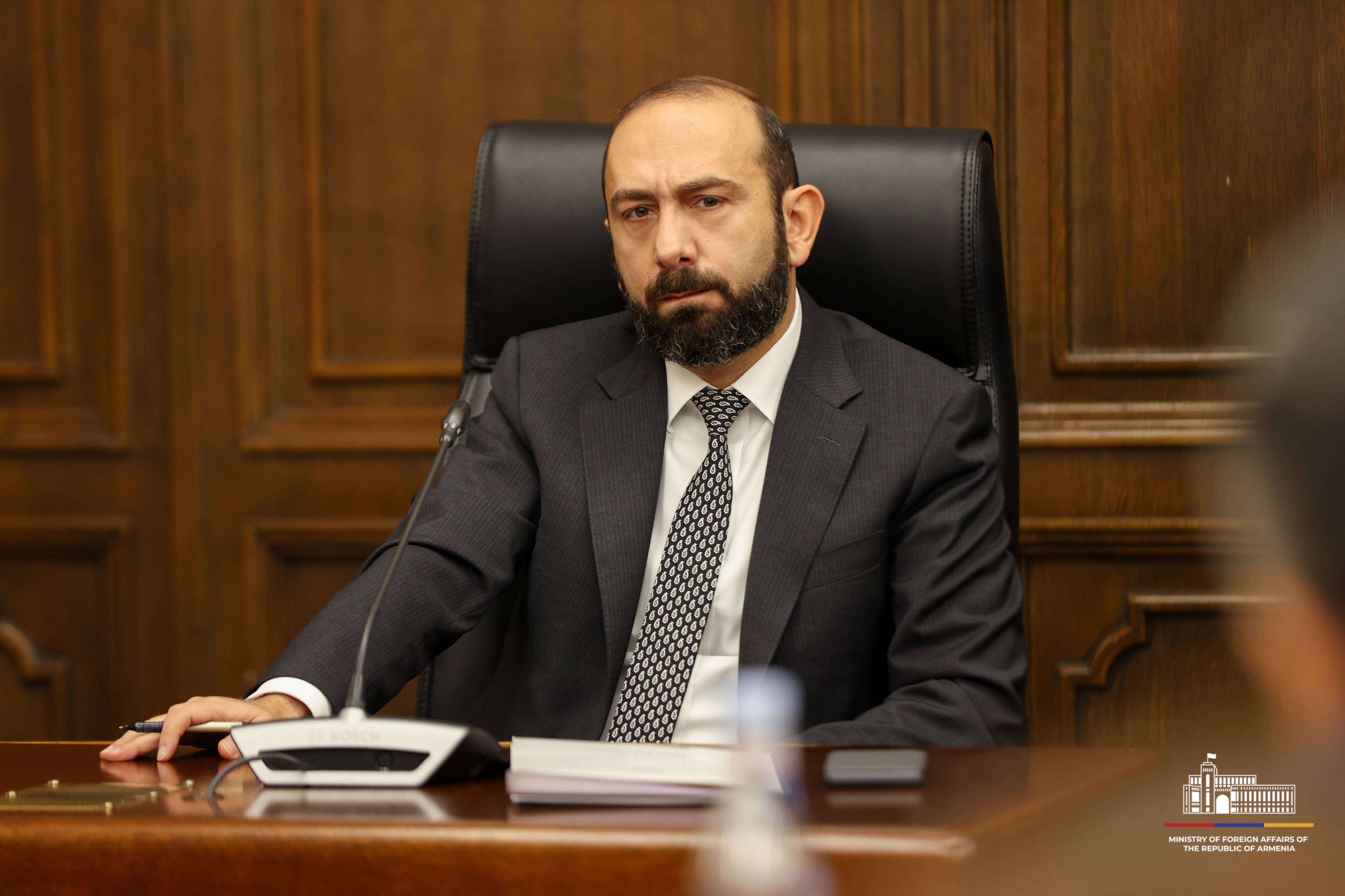 «Արտագաղթի հիմնական պատճառներից մեկն էլ բանակից ազատվելն է». Միրզոյան