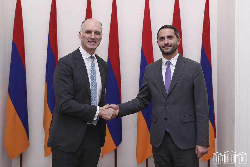 Ruben Rubinyan presented the regional developments to the UK Minister of State