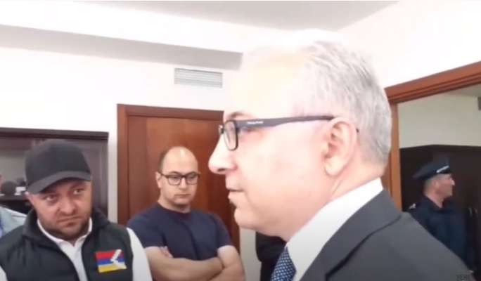 Депутаты от оппозиции встретились с заместителем министра иностранных дел