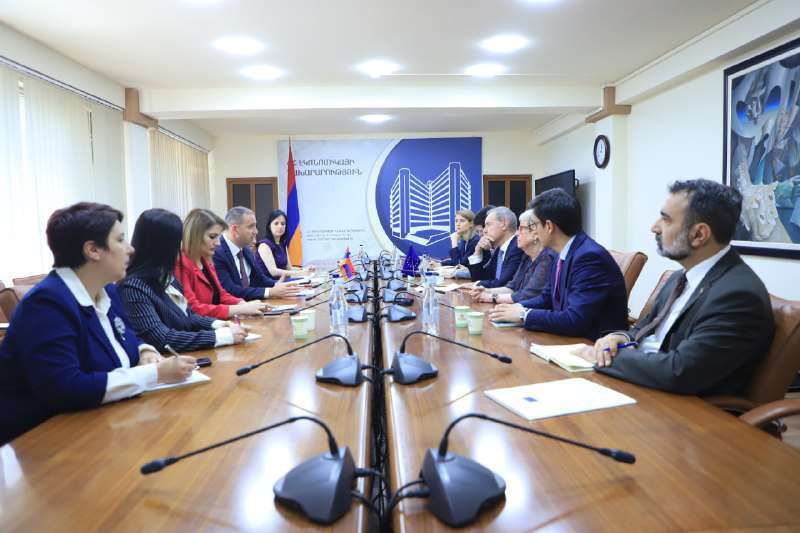 The Minister of Economy met with the international special envoy for the enforcement of EU sanctions