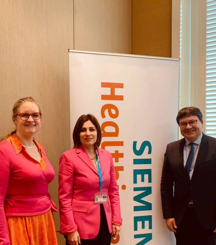 The issues of providing state-of-the-art medical equipment were discussed with the representatives of "Siemens Healthineers"