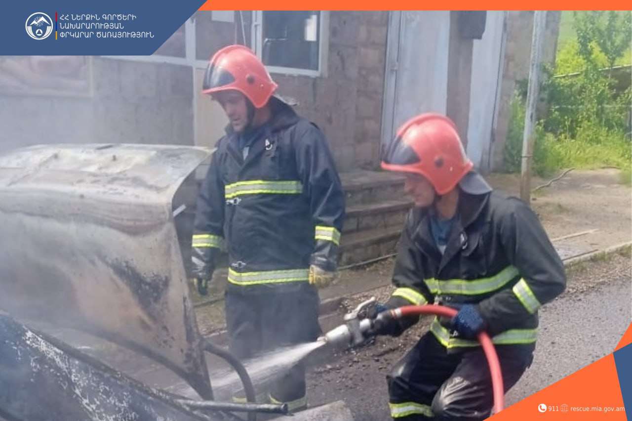 Այրվել է Mercedes-Benz մակնիշի ավտոմեքենա