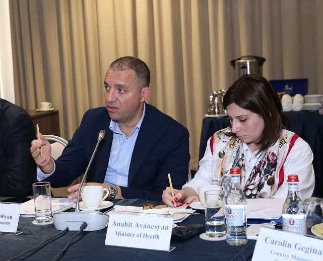 Ինչո՞ւ էր դեղագործական արդյունաբերության ծրագիրը Քերոբյանը ներկայացնում․ «Ժողովուրդ»