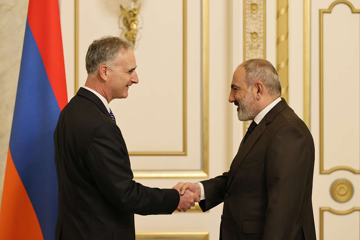 Փաշինյանը Բոնոյին է ներկայացրել է հայկական կողմի մոտեցումները