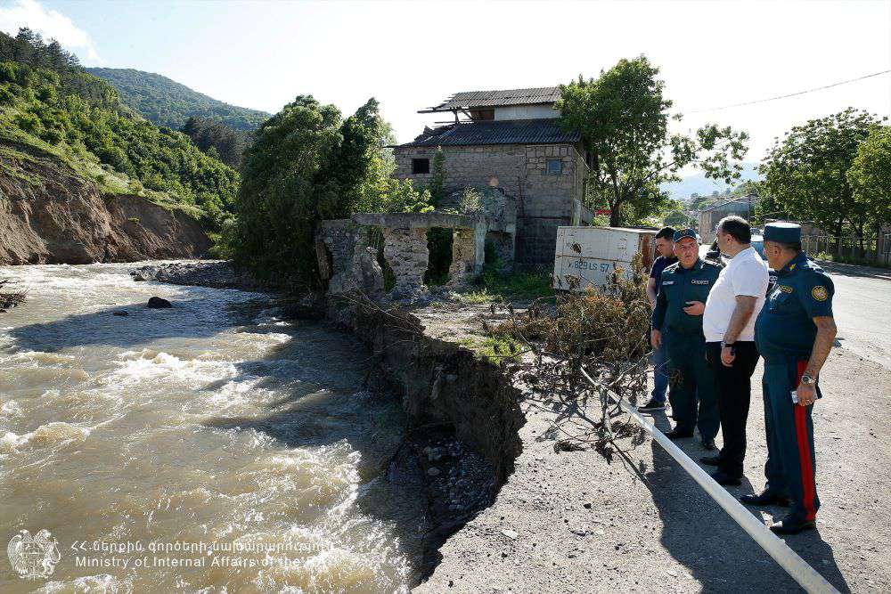 ՆԳ նախարարին աղետի գոտում ներկայացվել են կատարված աշխատանքները
