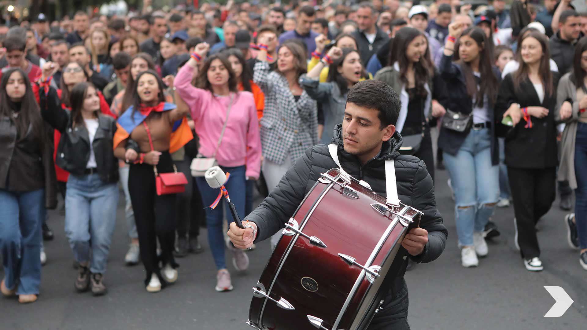 «Политические процессы влияют на инвестиционную среду». экономист
