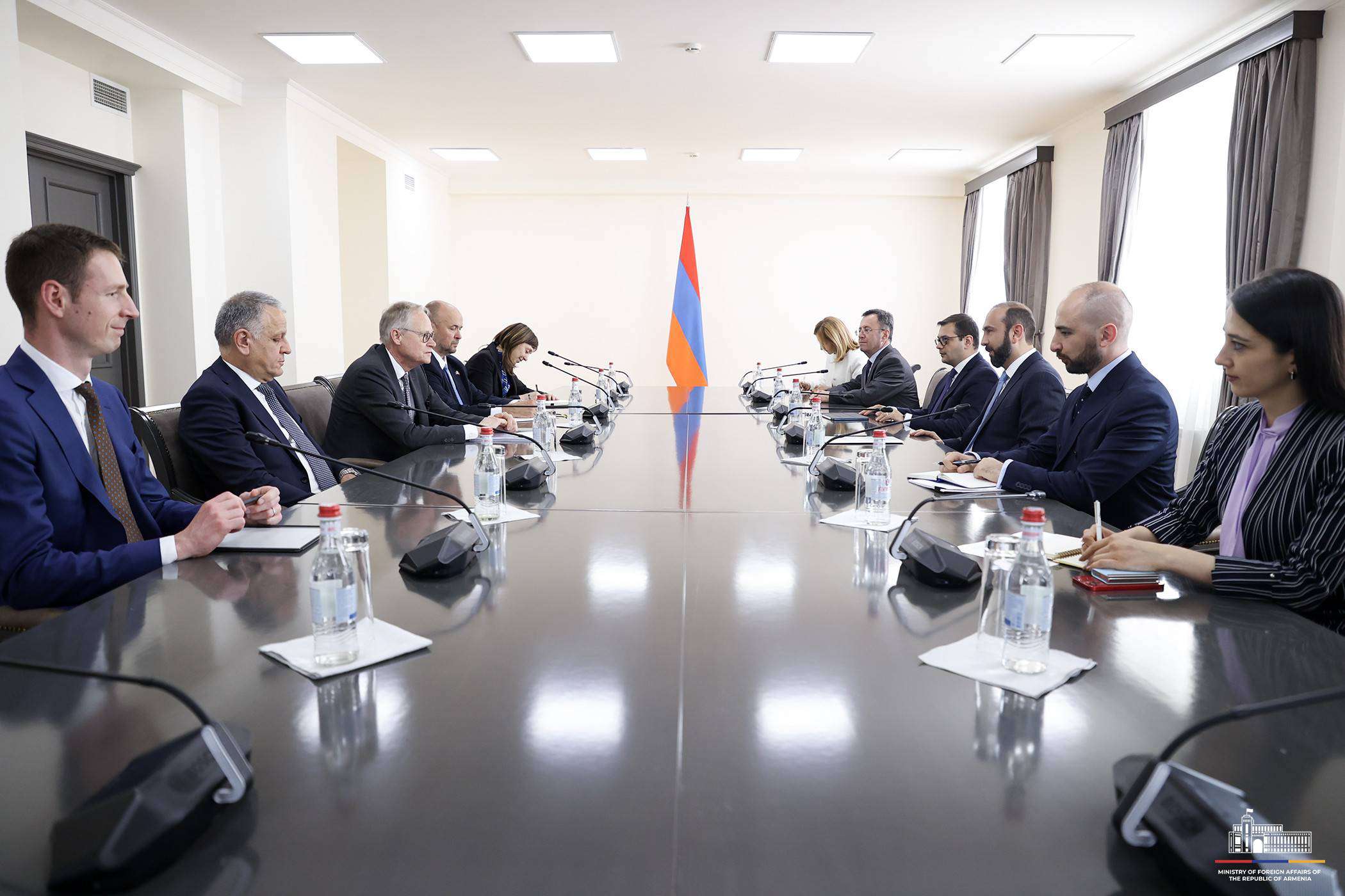 "It is necessary to use the real opportunities to achieve peace." Mirzoyan to Siebert