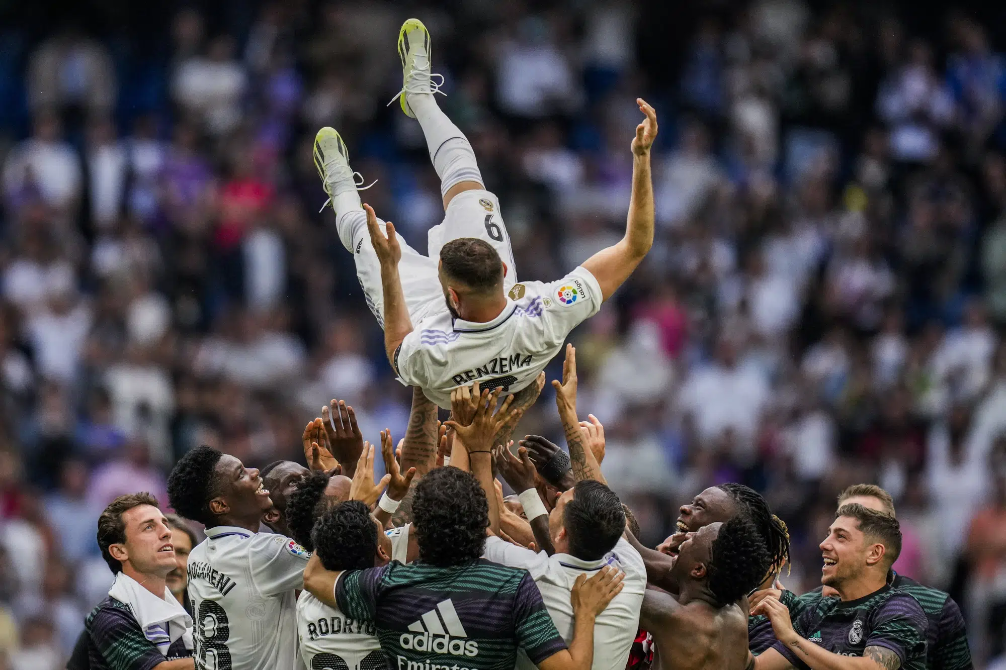 Benzema leaves Real Madrid, securing historic role for club (VIDEO)