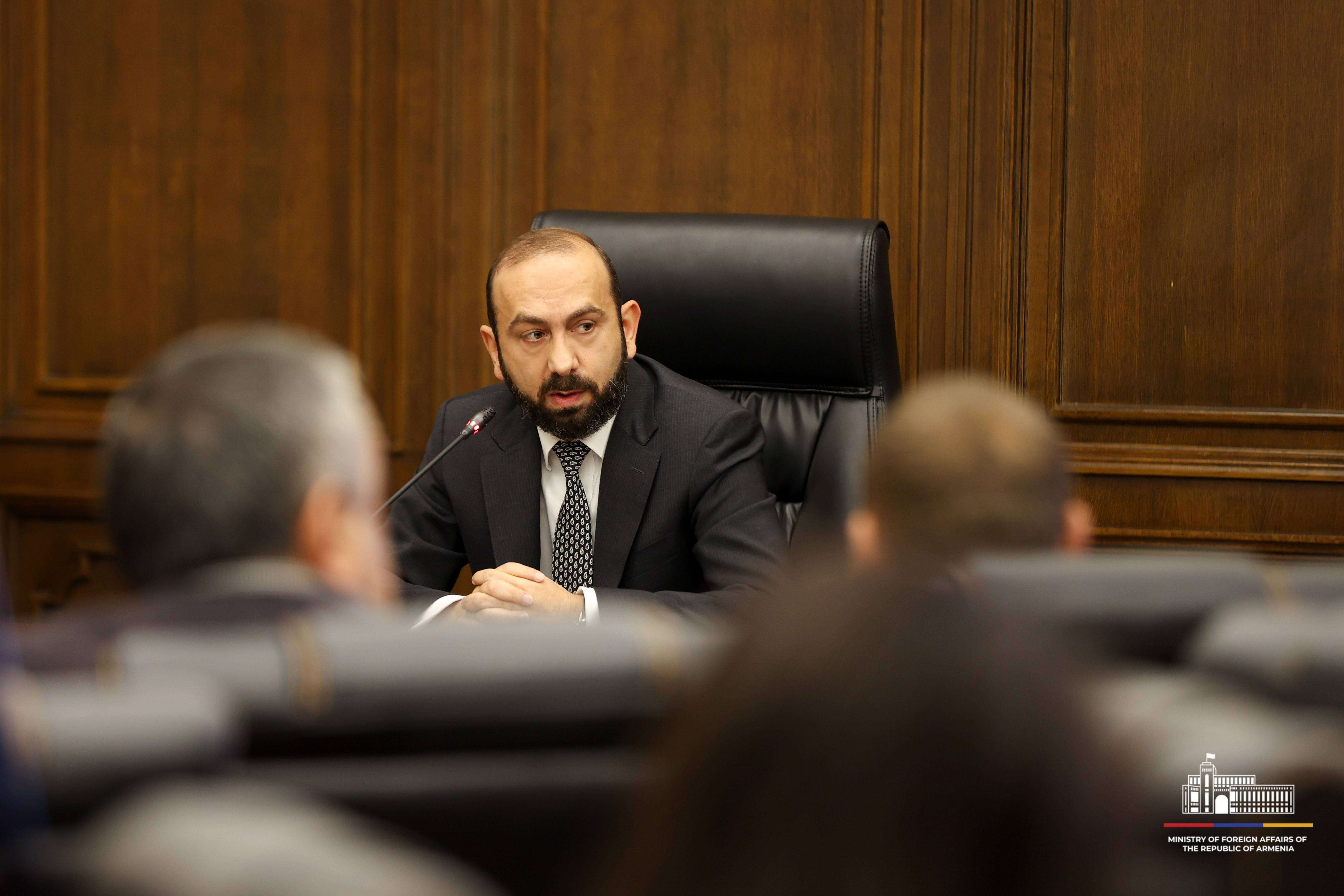 «Ժամանակին չենք ունեցել բավական խելք՝ գնալու լուծումների». Արարատ Միրզոյան (ՏԵՍԱՆՅՈՒԹ)