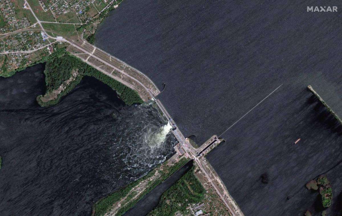 The destruction of the Kakhovka HPP dam has improved the position of Russian troops