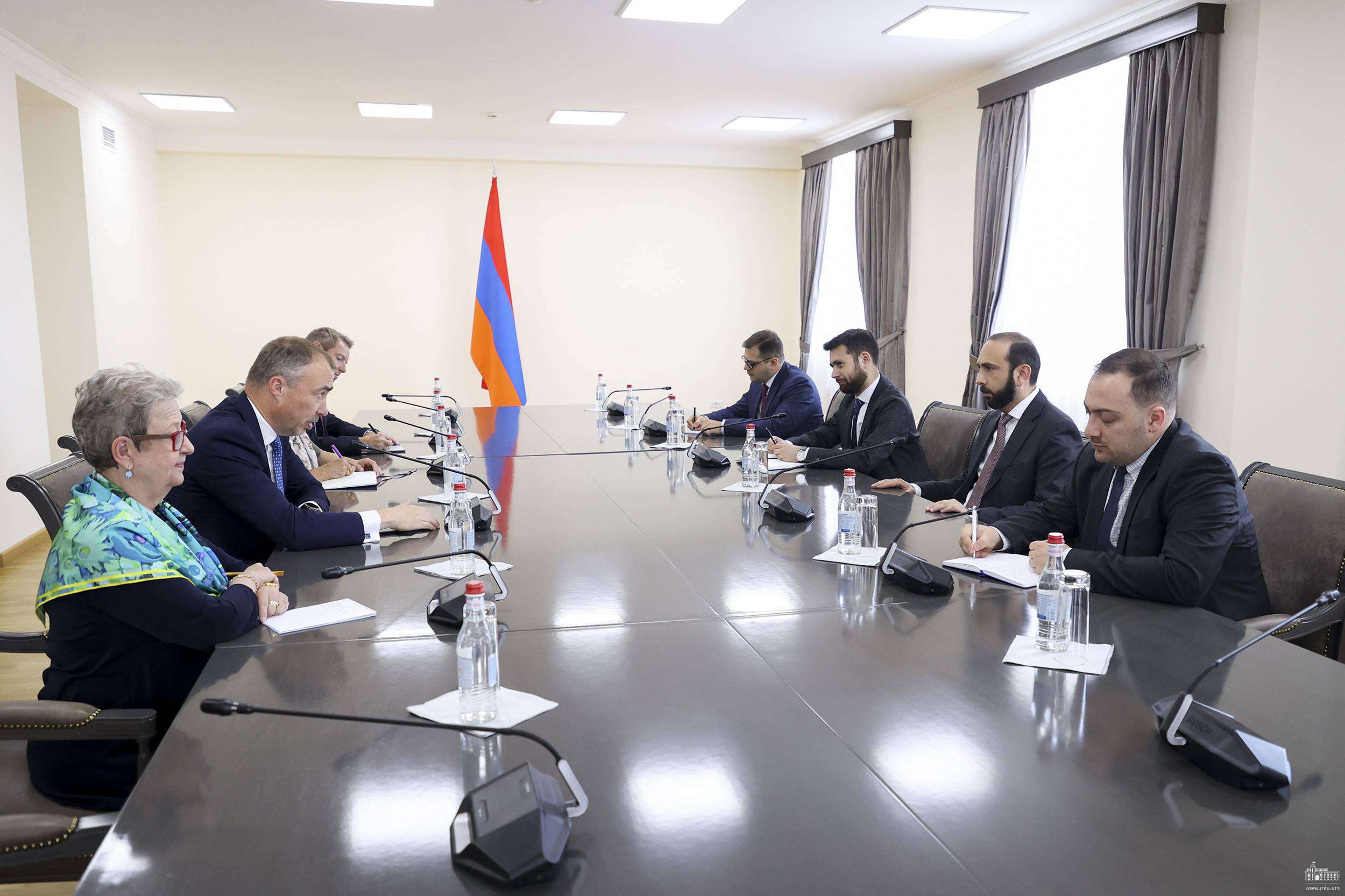 Mirzoyan discussed issues related to regional security and stability with Klaar