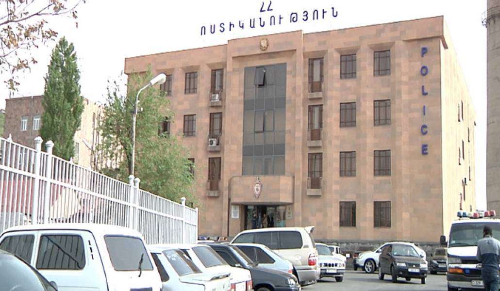 Նորագյուղում տղամարդը հարձակվել է նախկին կնոջ տան վրա, ծեծի ենթարկել, կրակել, սպառնացել