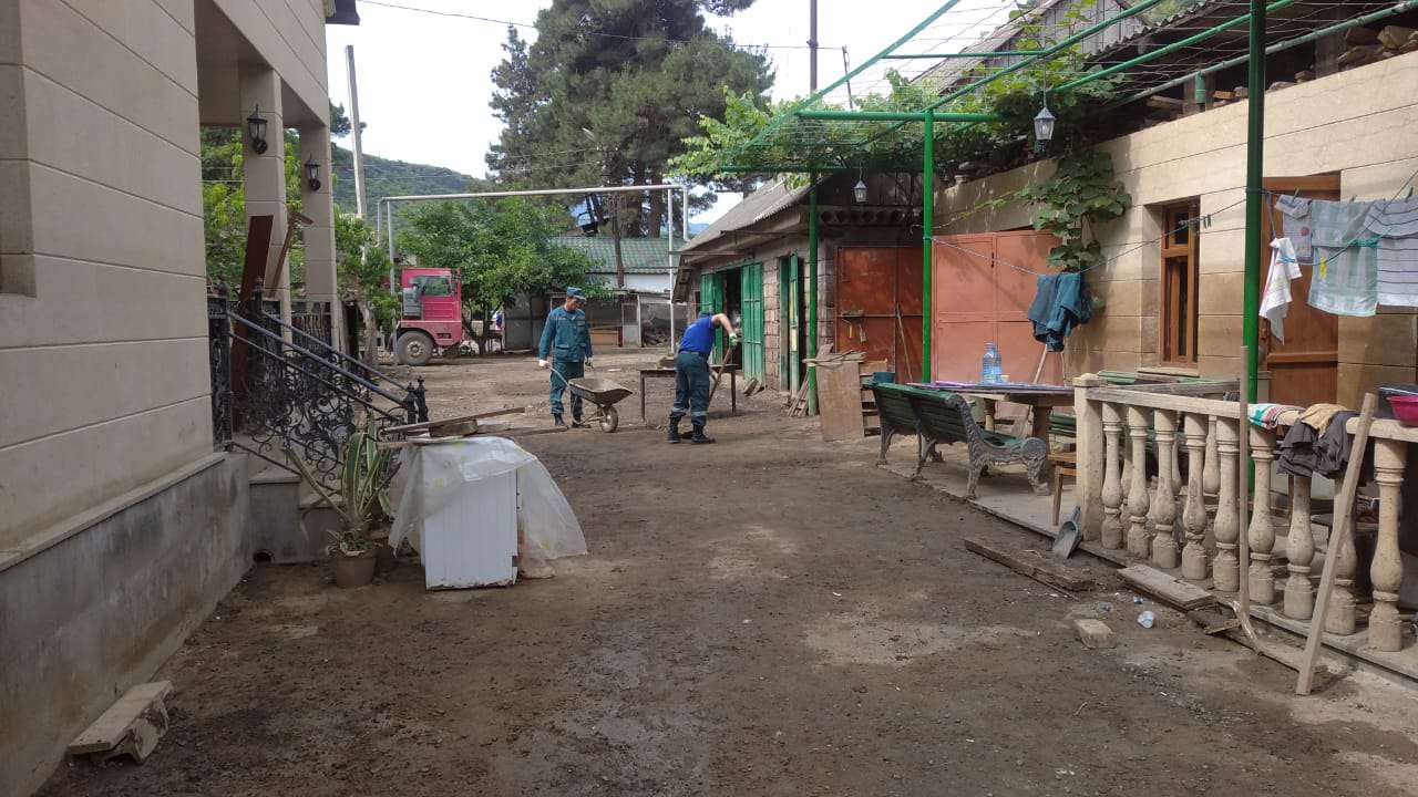 Աշխատանքներն աղետի գոտում շարունակվում են (ՖՈՏՈՇԱՐՔ)