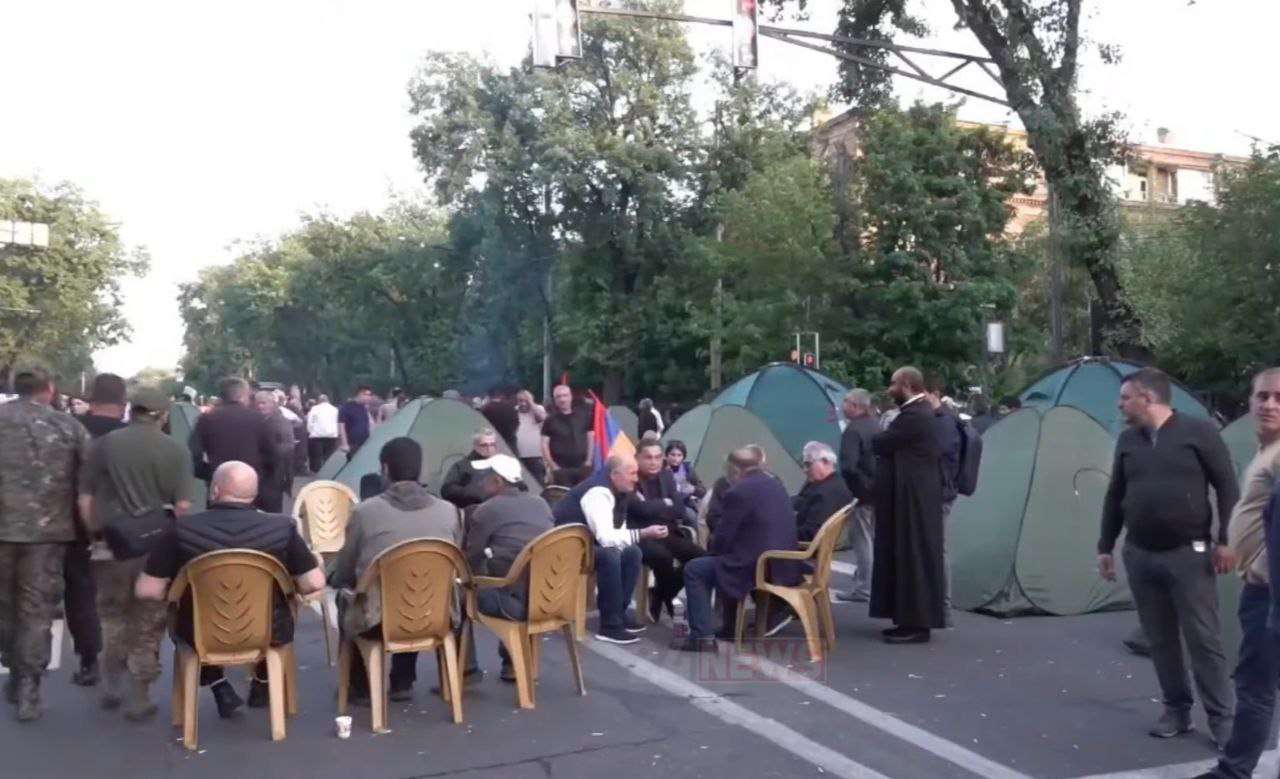 Հավաքներին մասնակցելու համար Վայոց ձորի բնակիչներին 5-12.000 դրամ են տվել