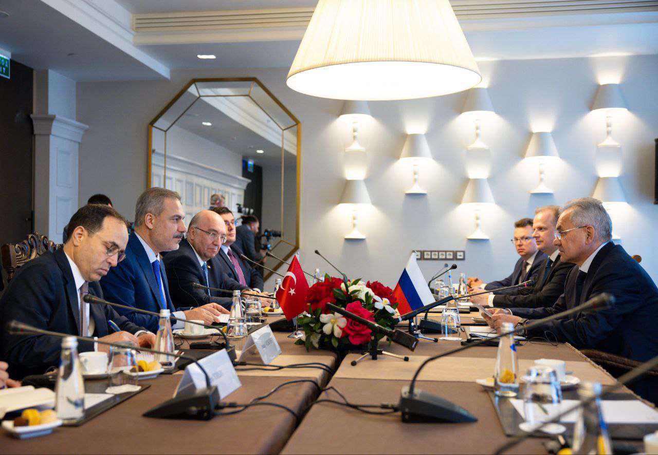 Հանդիպել են Շոյգուն և Ֆիդանը