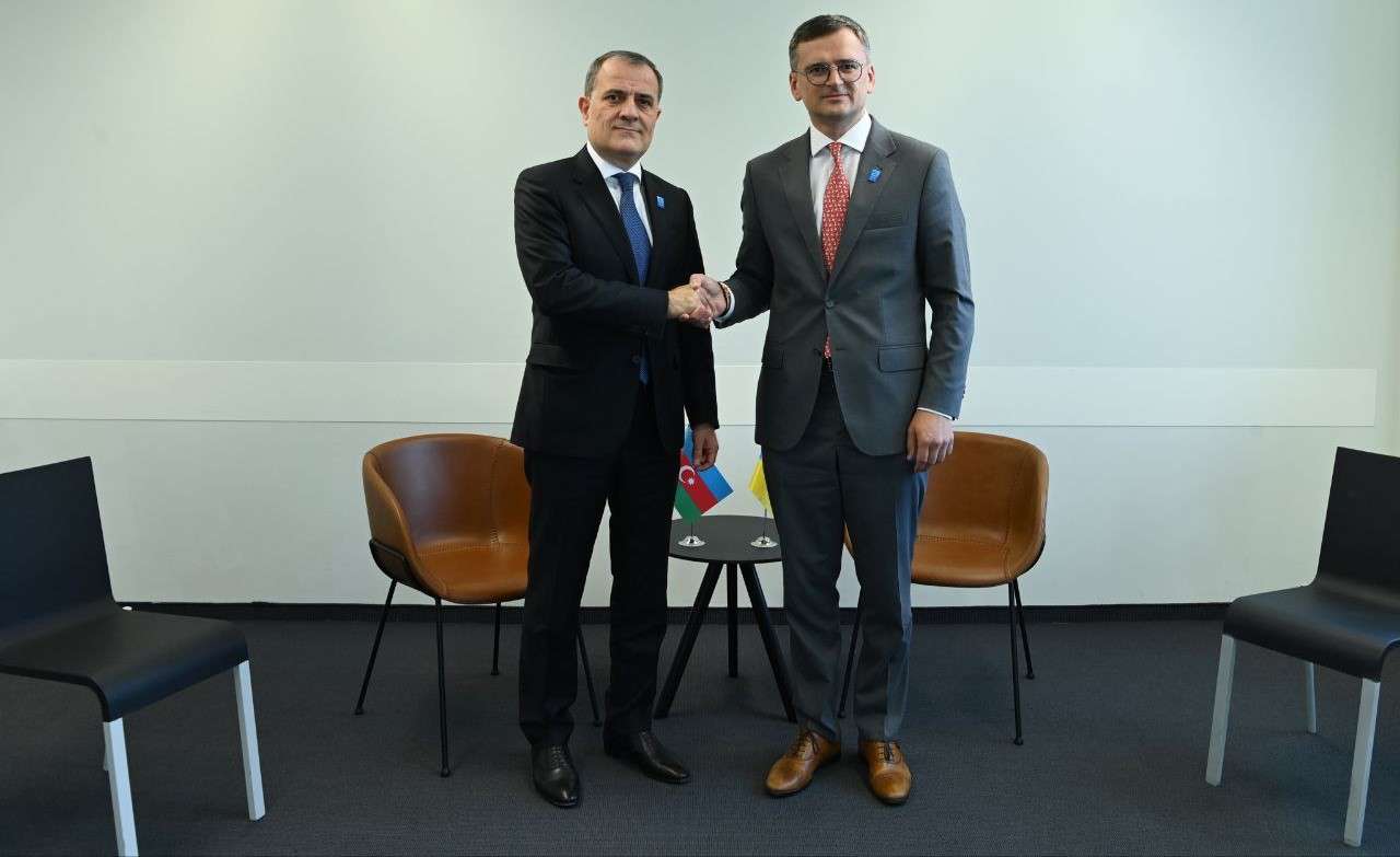 Բայրամովն ու Կուլեբան քննարկել են տարածաշրջանում տիրող իրավիճակը