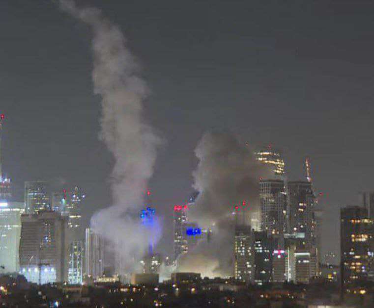 Iran fires missiles at Israel