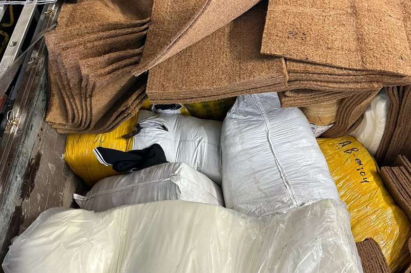 Ղրղզստանից փորձել են առանց հայտարարագրելու կոշիկ ու հագուստ ներկրել