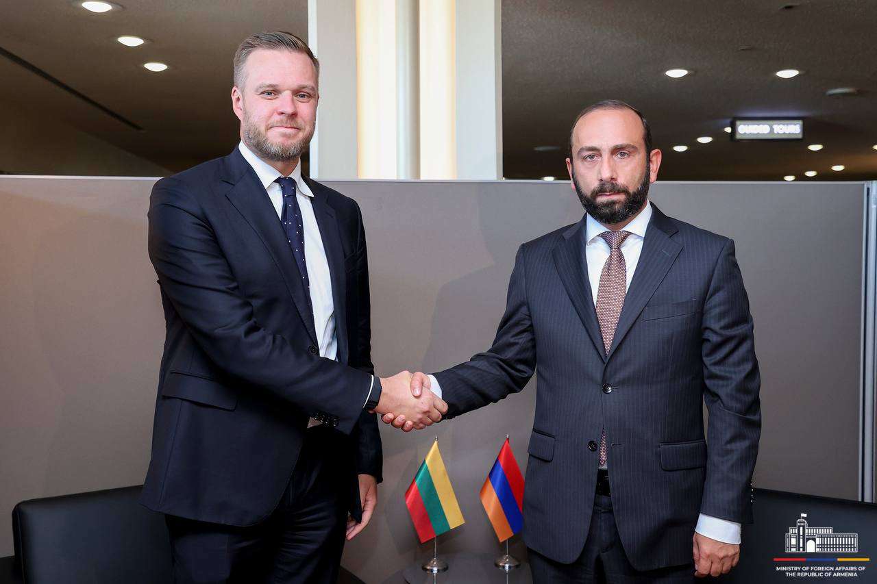 Ararat Mirzoyan will leave for Vilnius on a working visit