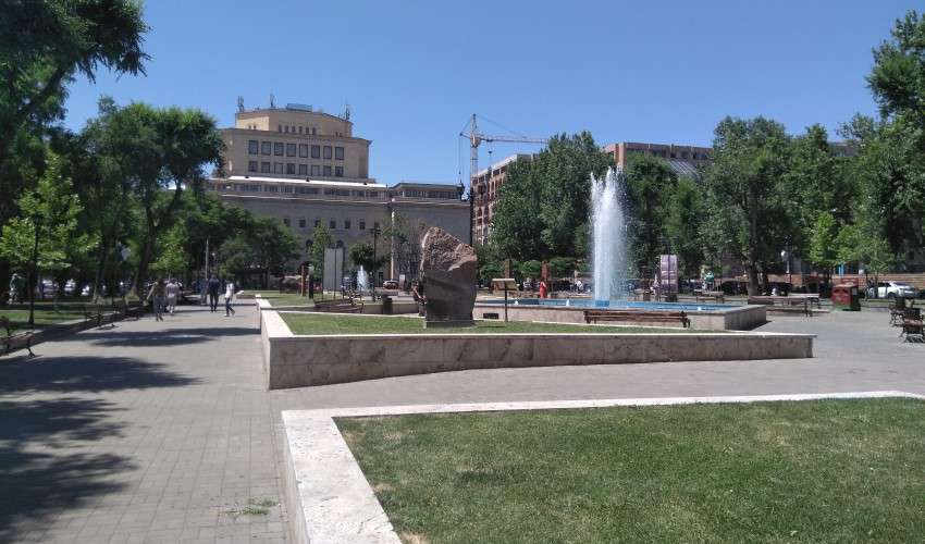 Weather without precipitation is expected