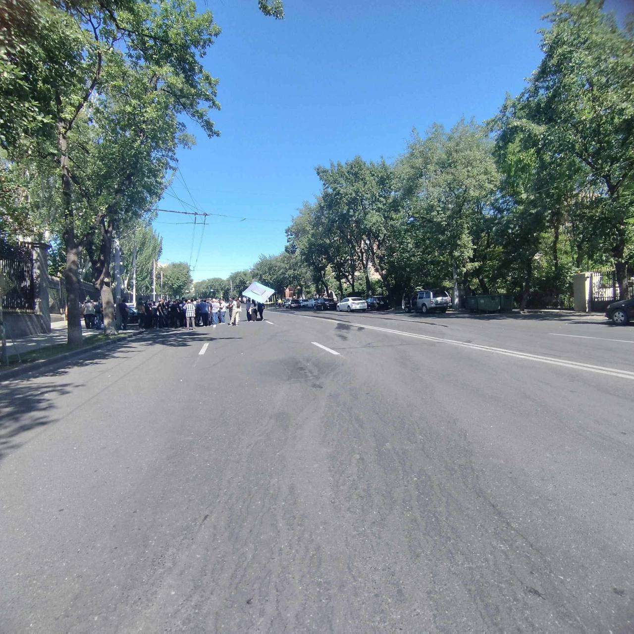 Բաղրամյան պողոտան երկկողմանի փակ է (ՏԵՍԱՆՅՈՒԹ)